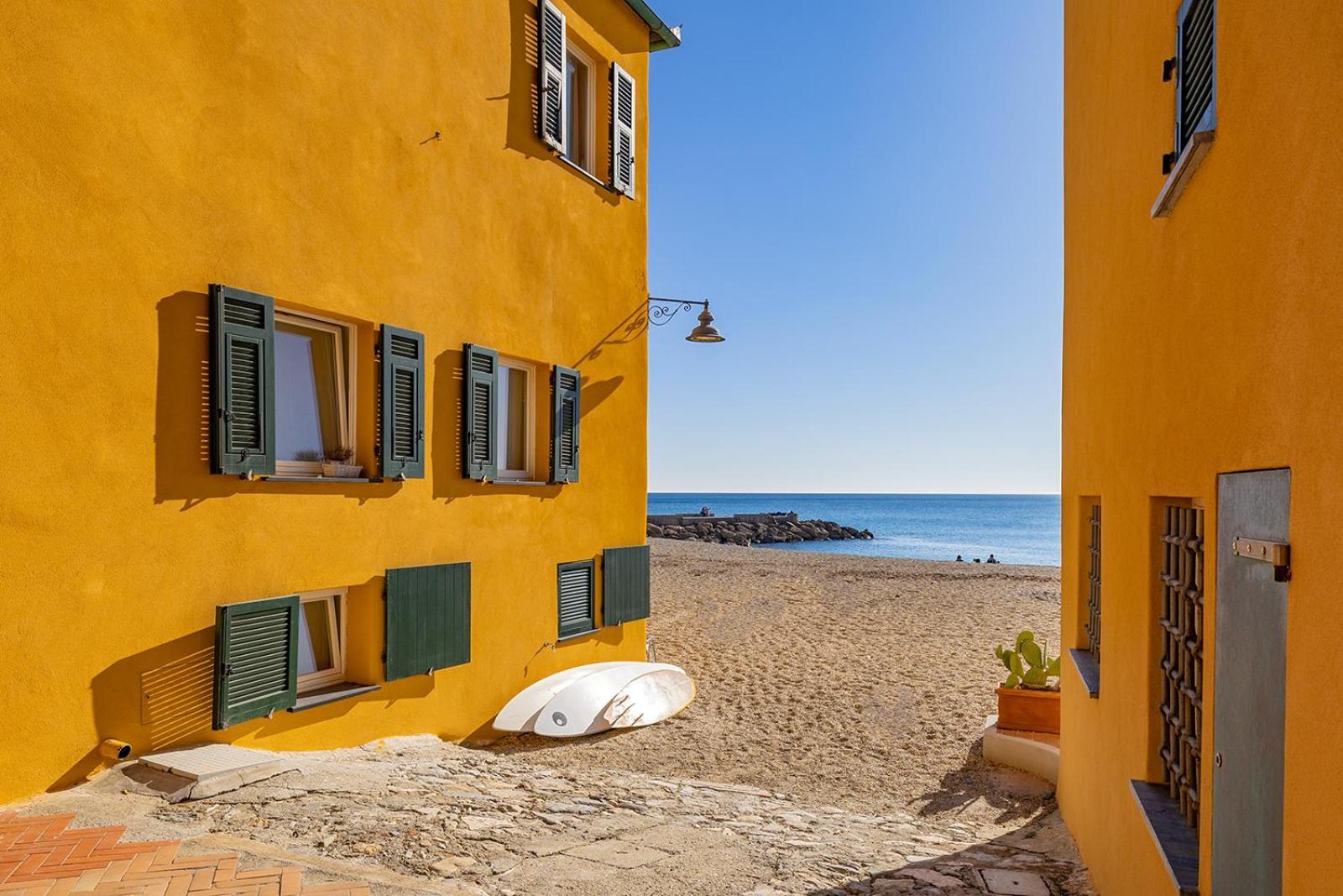 Casa Saracena Fronte Mare Villa Varigotti Bagian luar foto